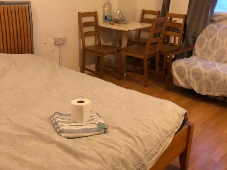 Private Rooms In 3 Bedroom Flat!! London Ngoại thất bức ảnh